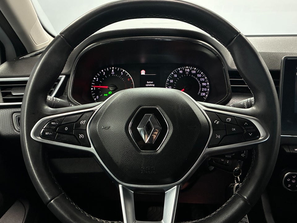 Renault Clio V 1,0 TCe 90 Zen X-tr. 5d