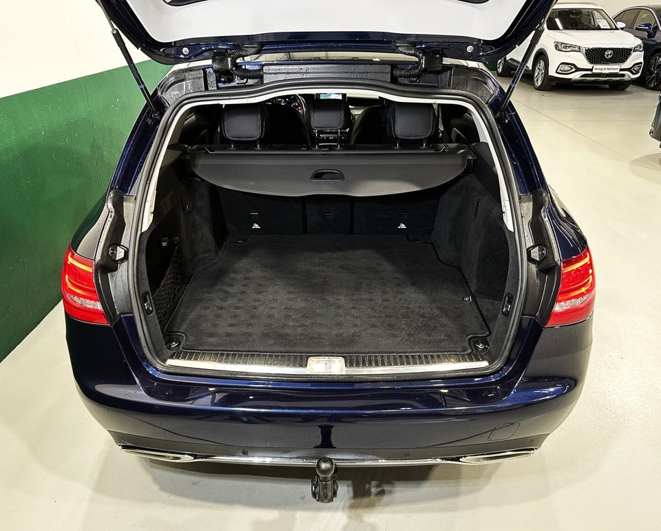 Mercedes C180 1,6 Avantgarde stc. aut. 5d