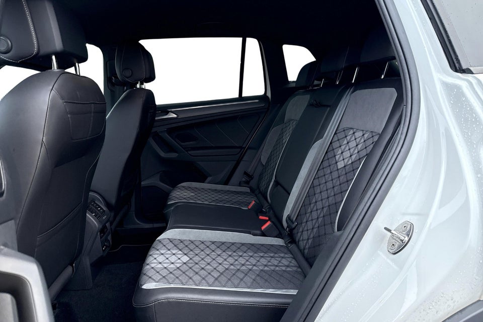 VW Tiguan 1,4 eHybrid R-line DSG 5d