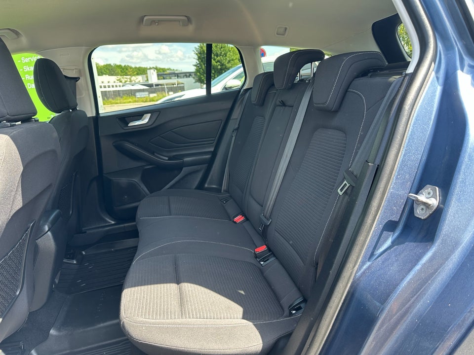 Ford Focus 1,0 EcoBoost Active 5d