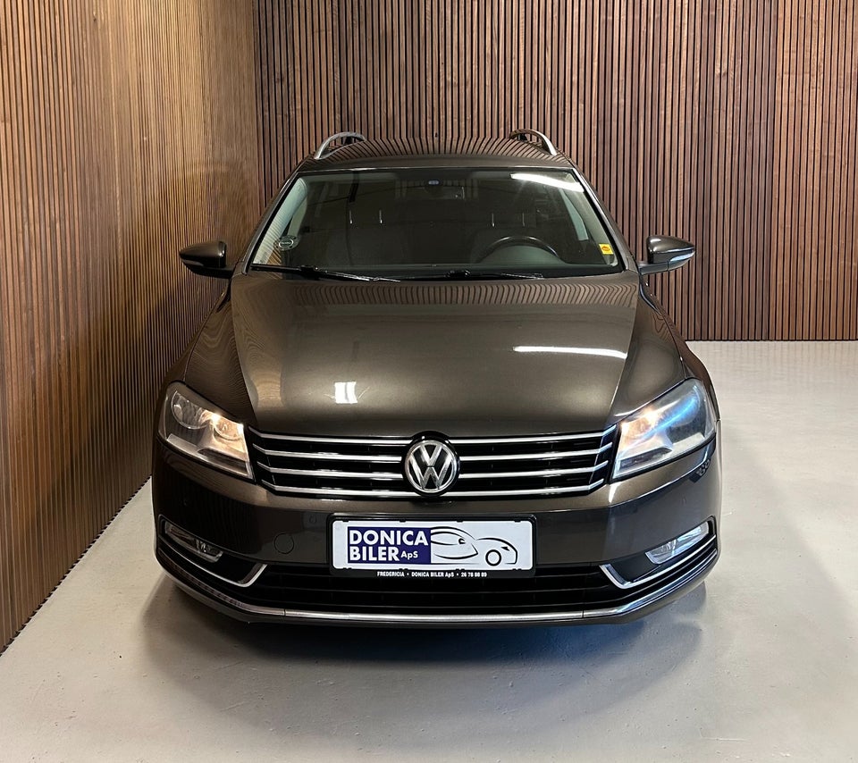 VW Passat 2,0 TDi 140 Highline Variant BMT 5d