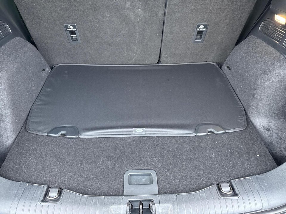 Ford Kuga 2,5 PHEV Graphite Tech CVT 5d