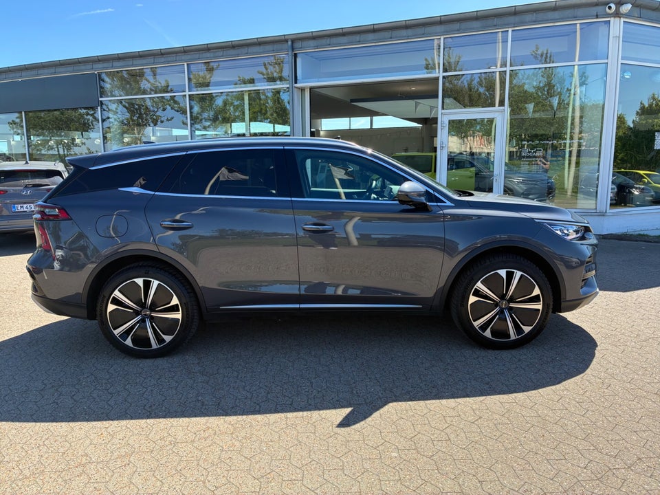 BYD Tang 109 Flagship AWD 7prs 5d