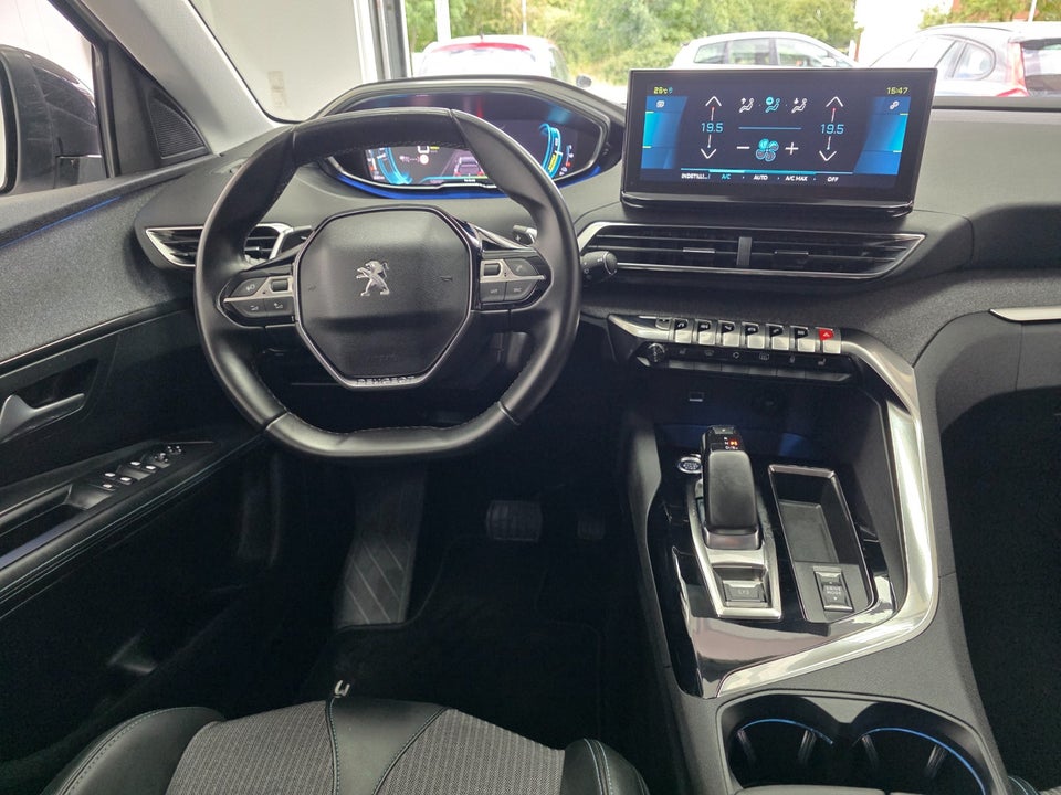 Peugeot 3008 1,6 Hybrid Allure Pack Limited EAT8 5d