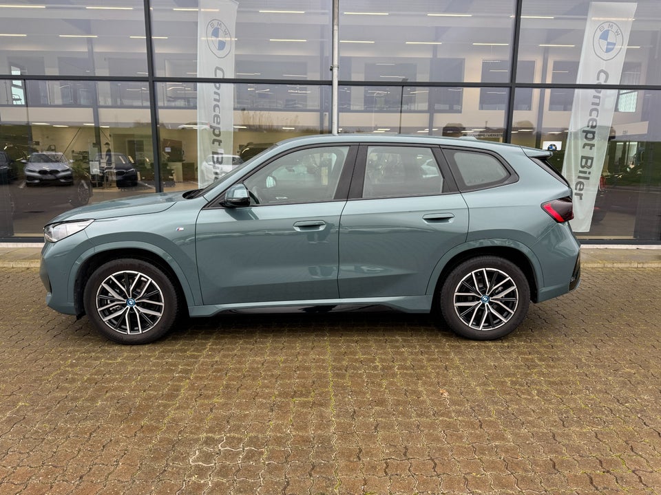 BMW iX1 xDrive30 M-Sport Premium 5d