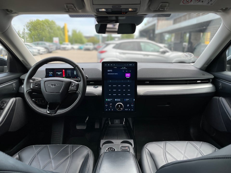 Ford Mustang Mach-E 98 Extended Range 5d