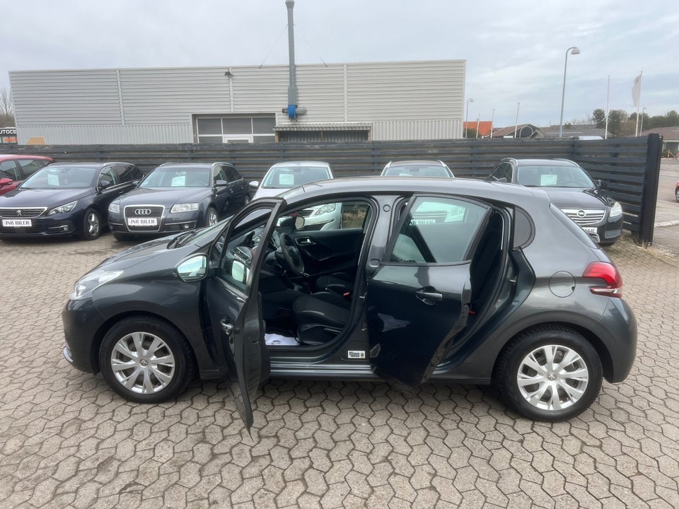 Peugeot 208 1,2 VTi 82 Active 5d