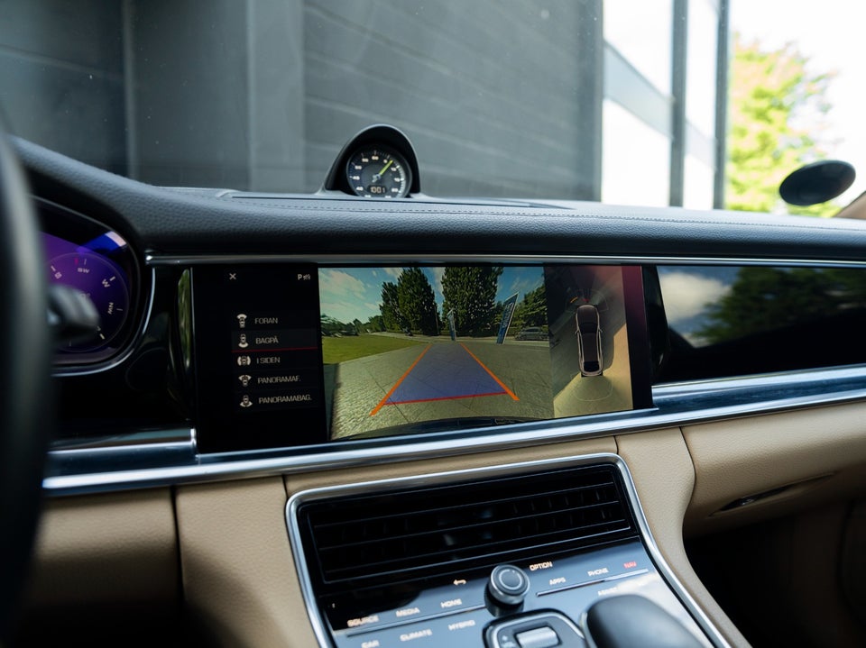 Porsche Panamera 4 2,9 E-Hybrid Sport Turismo PDK 5d