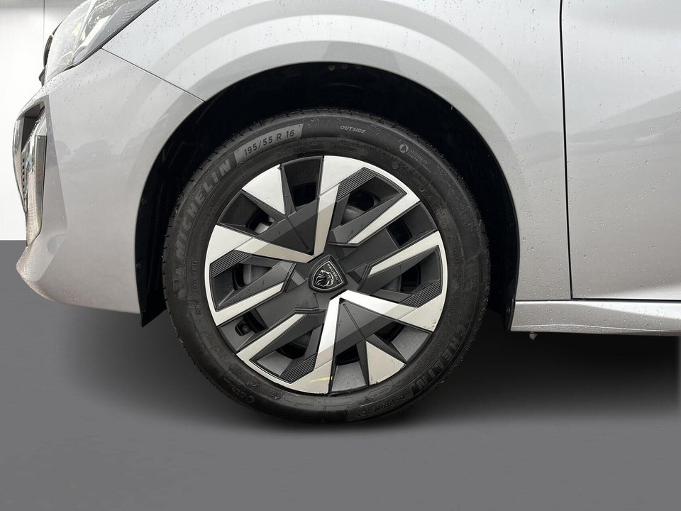 Peugeot e-208 50 Style 5d