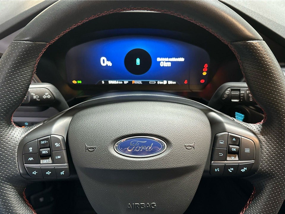 Ford Kuga 2,5 PHEV ST-Line X CVT 5d