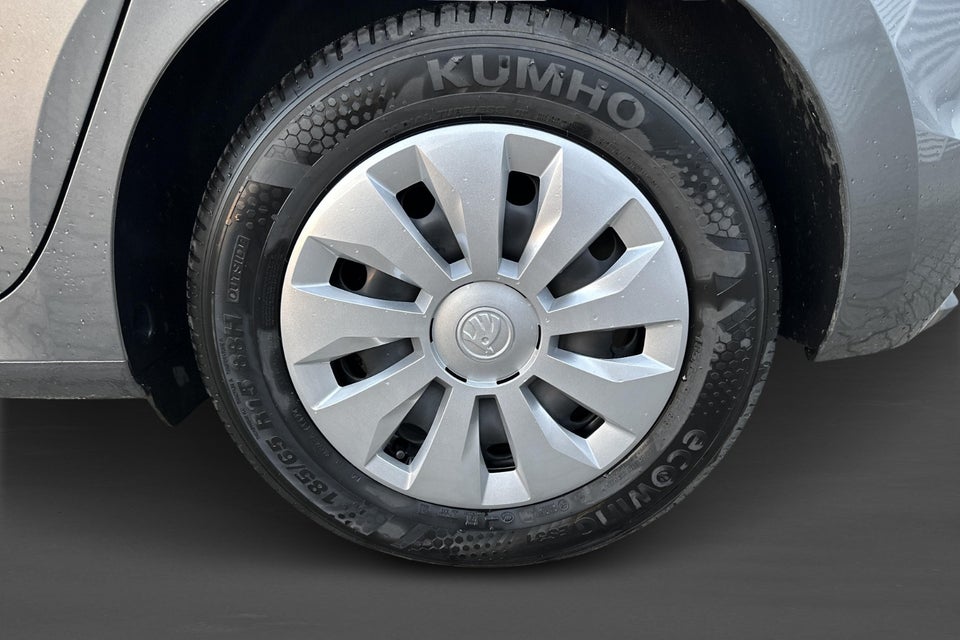 Skoda Fabia 1,0 MPi 80 Essence 5d