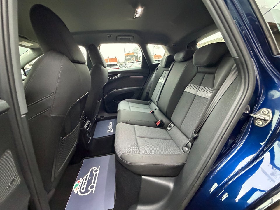 Audi Q4 e-tron 40 S-line 5d