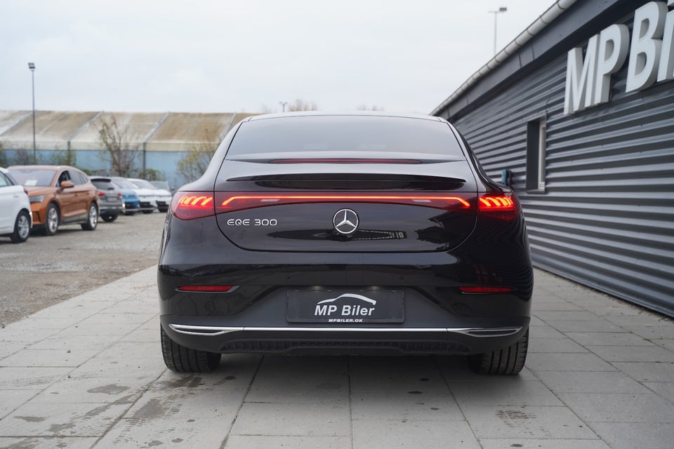 Mercedes EQE300 Avantgarde 4d