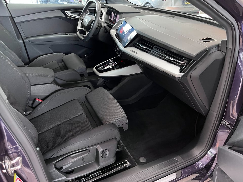 Audi Q4 e-tron 45 Progress 5d