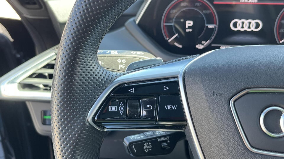 Audi e-tron GT quattro 4d