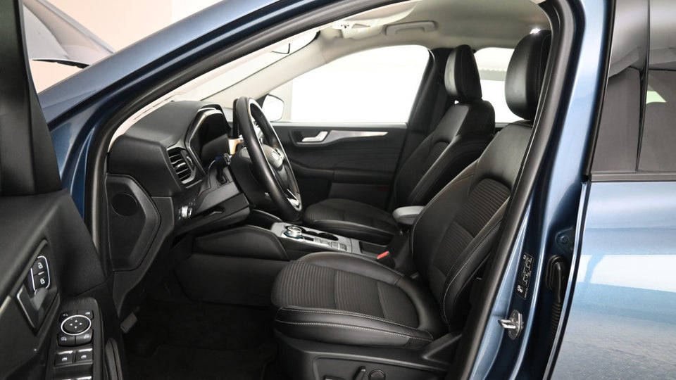 Ford Kuga 2,5 PHEV Titanium X CVT 5d