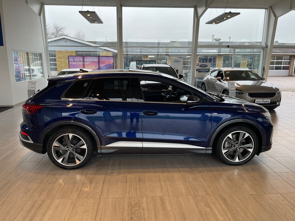 Audi Q4 e-tron 40 S-line 5d