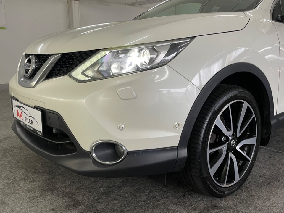 Nissan Qashqai 1,5 dCi 110 Tekna 5d