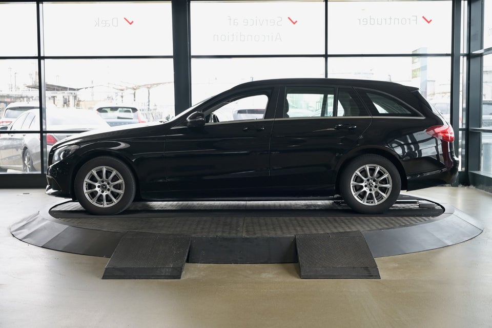 Mercedes C220 d 2,2 Business stc. aut. 5d