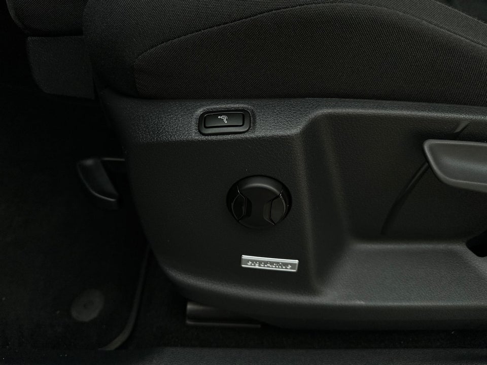 VW Touran 1,5 TSi 150 Highline Family DSG 7prs 5d
