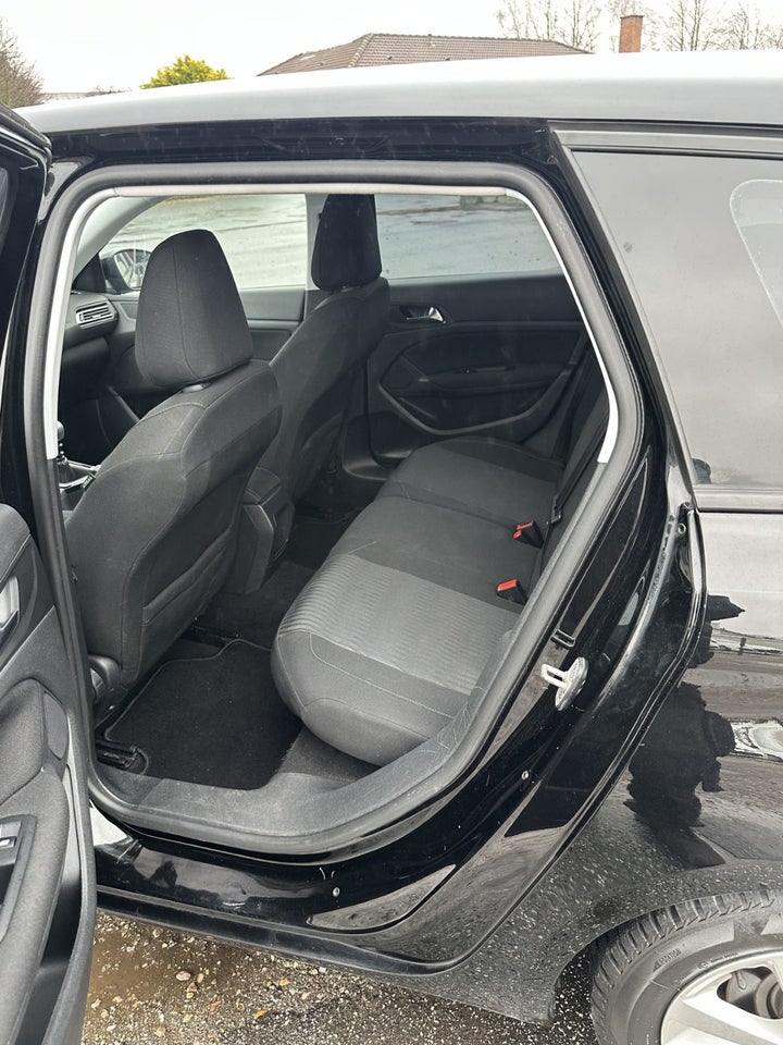 Peugeot 308 1,2 e-THP 130 Allure SW 5d