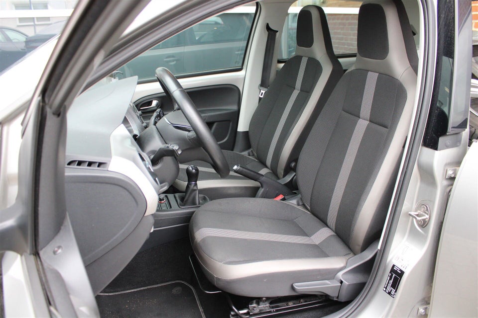 VW Up! 1,0 TSi 90 High Up! BMT 5d