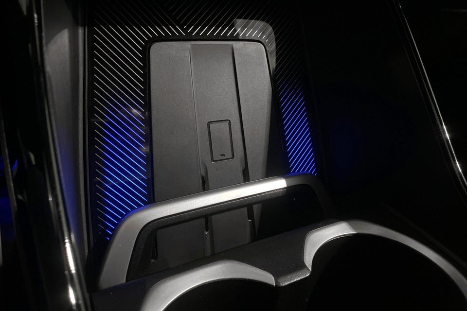 BMW iX1 eDrive20 M-Sport 5d