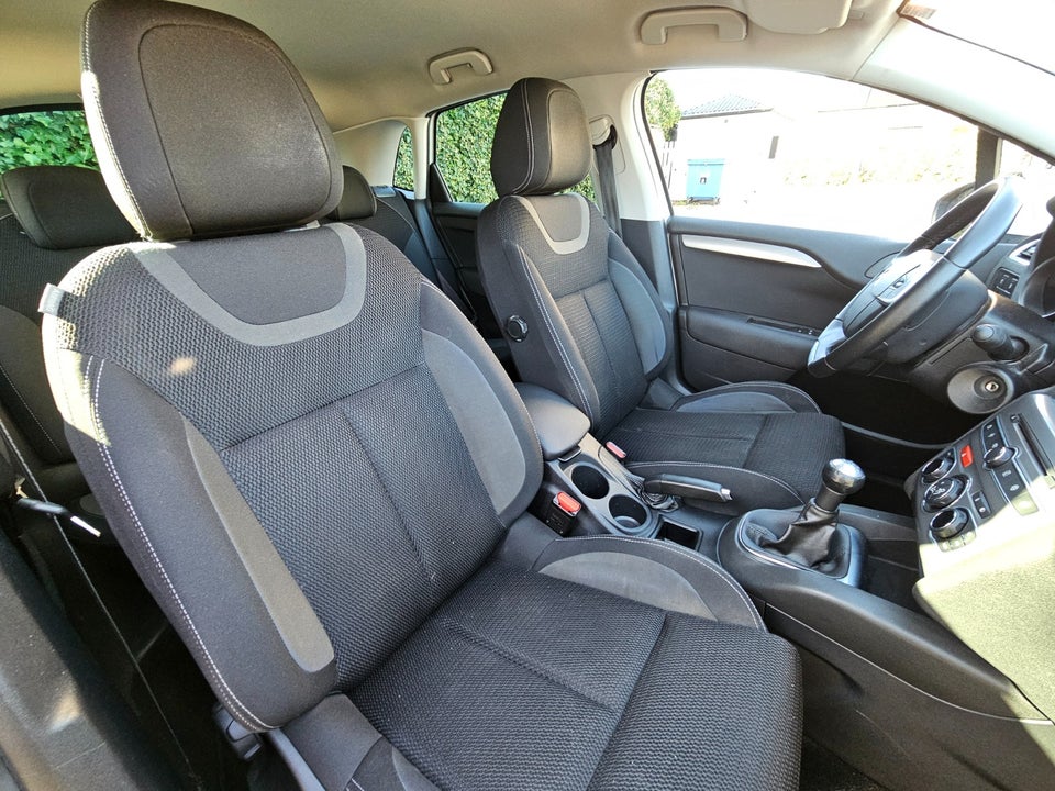 Citroën C4 1,6 BlueHDi 100 Millesime 5d