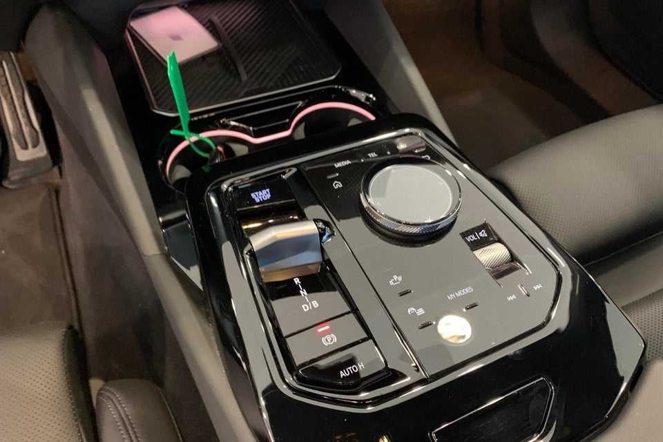 BMW i5 eDrive40 M-Sport 4d