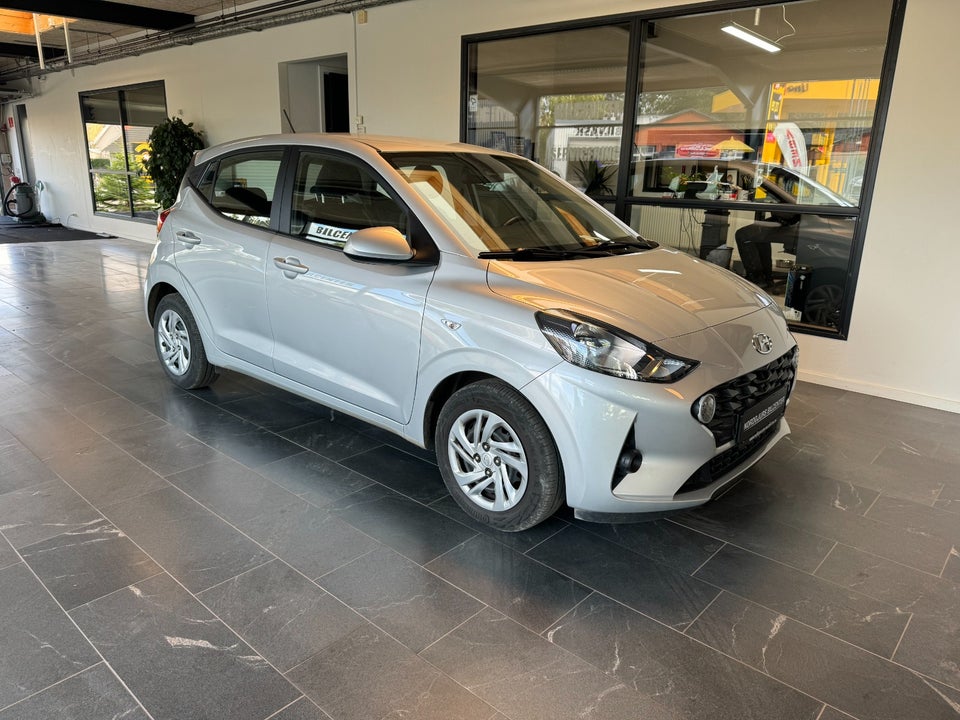 Hyundai i10 1,0 MPi Essential Komfort 5d