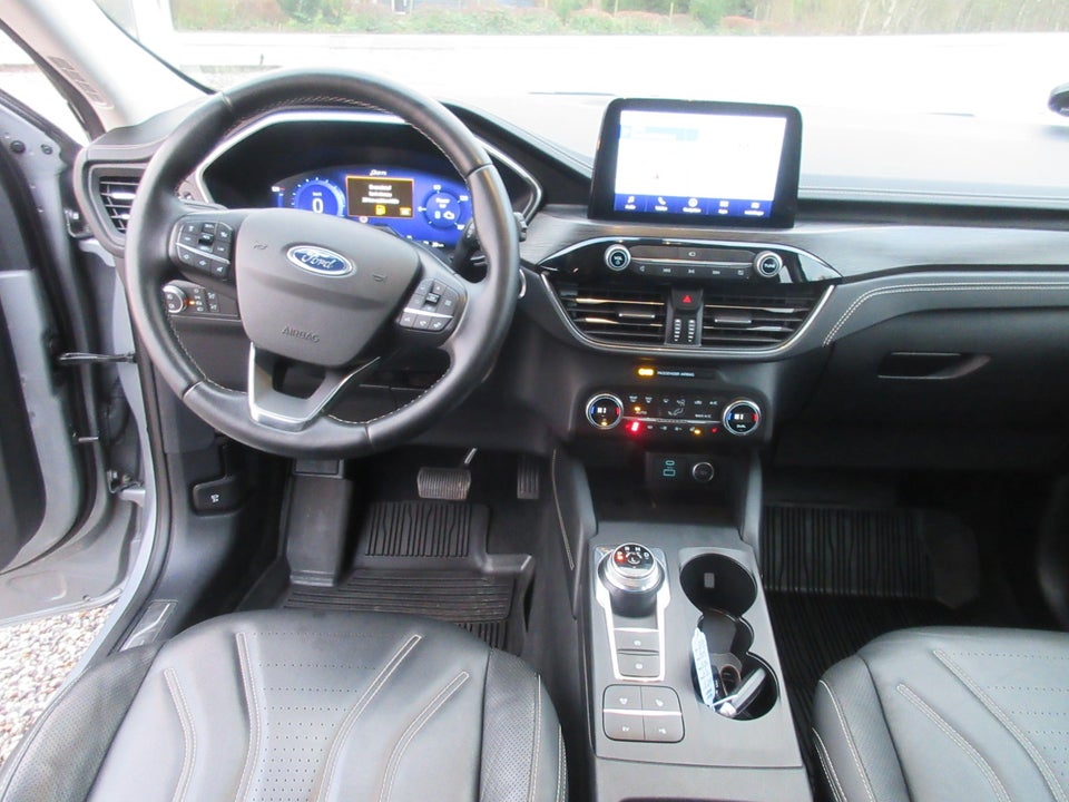 Ford Kuga 2,5 PHEV Vignale CVT 5d