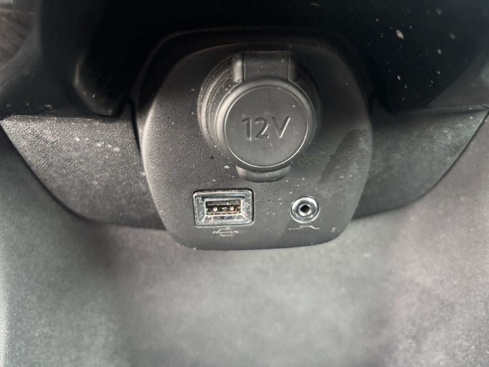 Citroën C1 1,0 VTi Street+ 5d