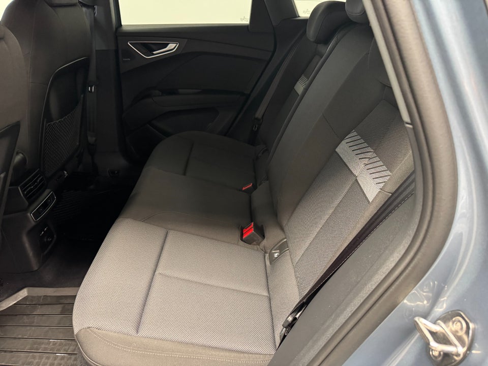 Audi Q4 e-tron 45 Attitude quattro 5d