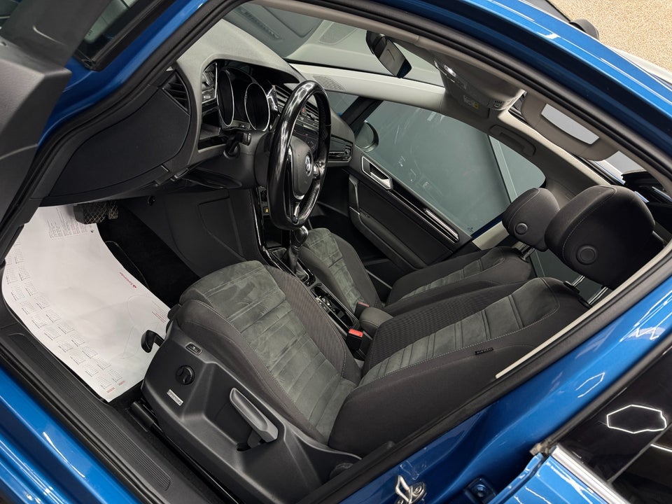 VW Touran 2,0 TDi 190 Highline DSG 7prs 5d