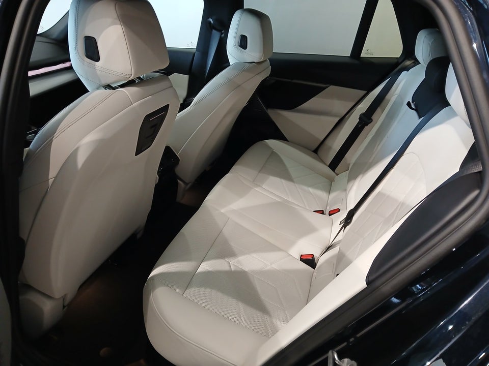 BMW i5 eDrive40 Touring M-Sport 5d