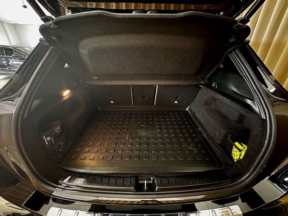 Mercedes EQA250+ Electric Art 5d