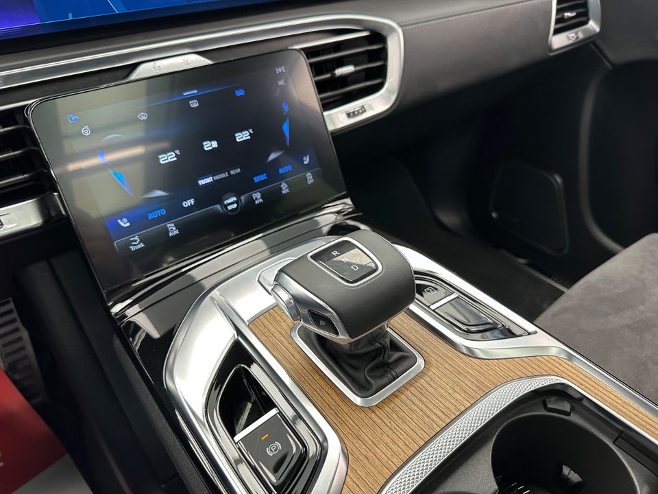 Hongqi E-HS9 99 Premium 5d