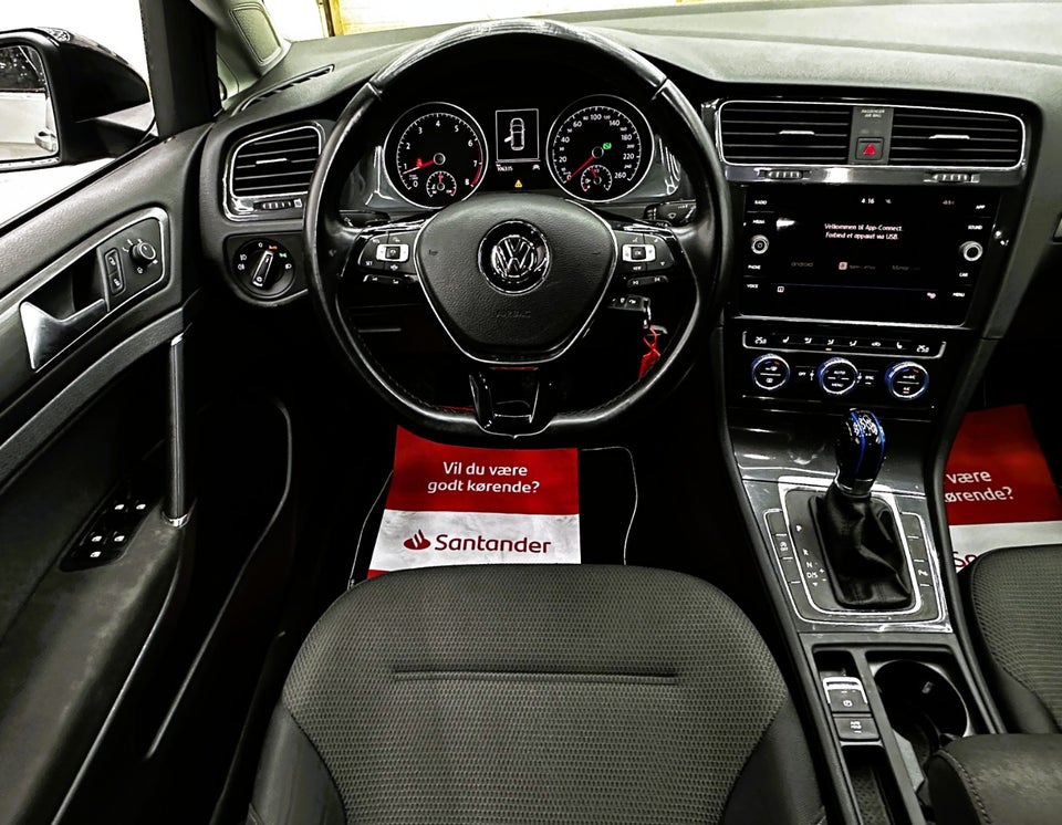 VW Golf VII 1,5 TSi 130 Comfortline DSG 5d