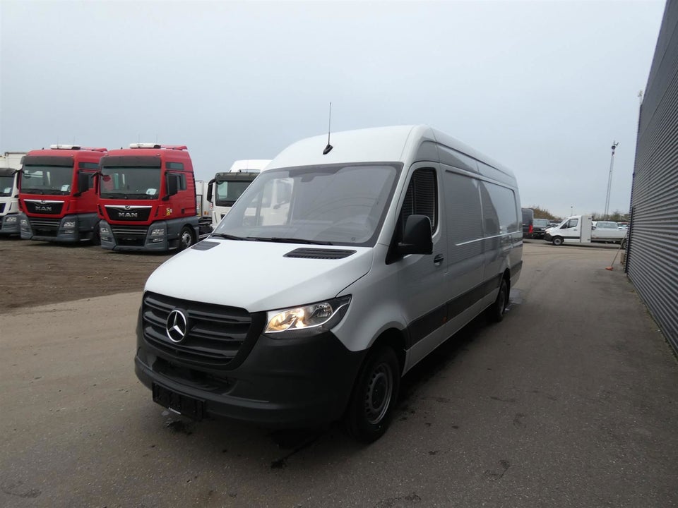 Mercedes Sprinter 317 2,0 CDi A4 Kassevogn aut. RWD