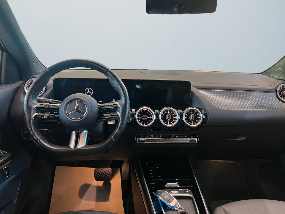 Mercedes EQA250+ Electric Art 5d