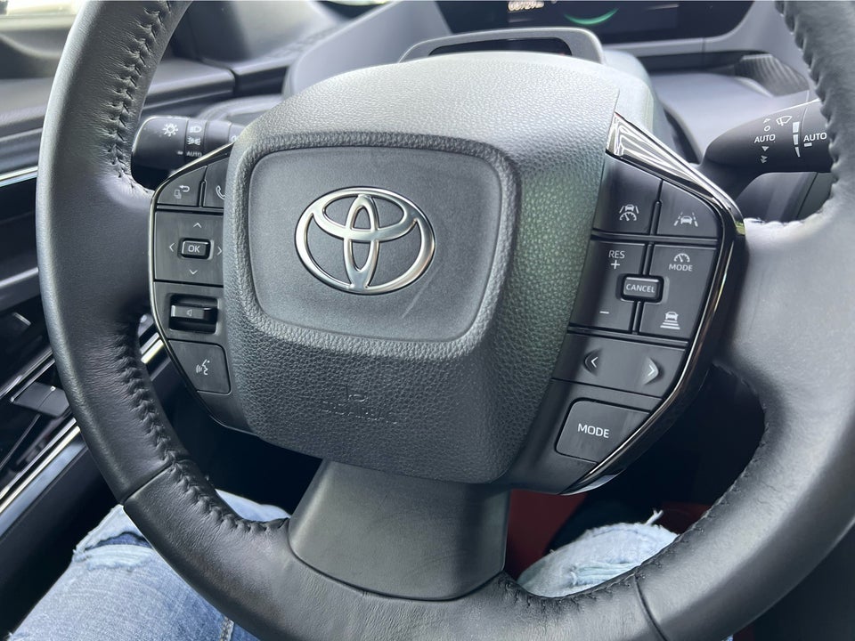 Toyota bZ4X Active 5d