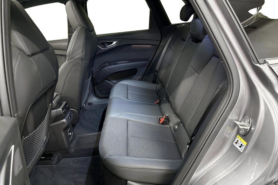 Audi Q4 e-tron 45 S-line Edition 5d