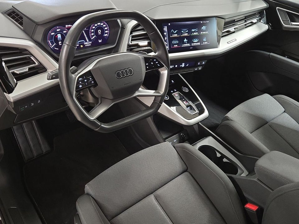 Audi Q4 e-tron 40 Attitude 5d