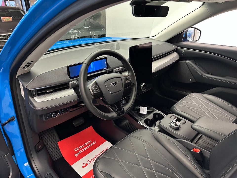 Ford Mustang Mach-E 98 Extended Range 5d