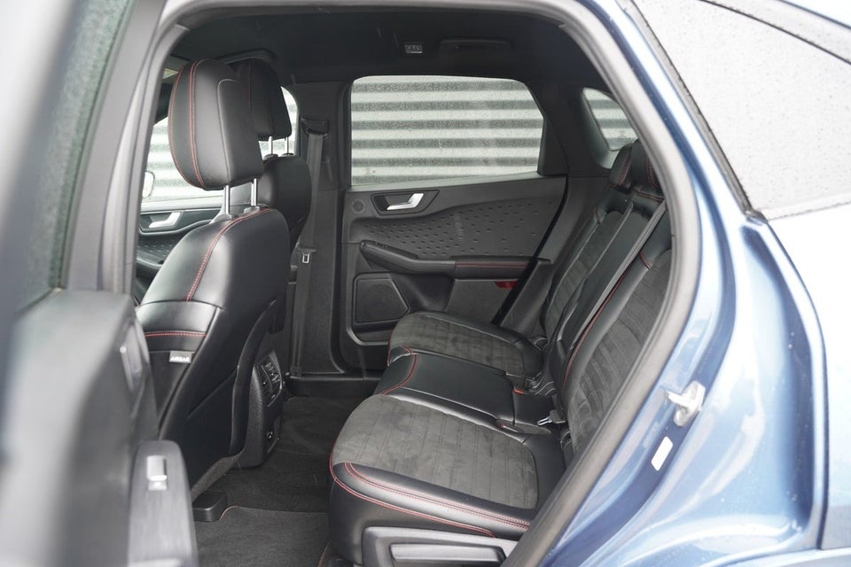 Ford Kuga 2,5 PHEV ST-Line X CVT 5d