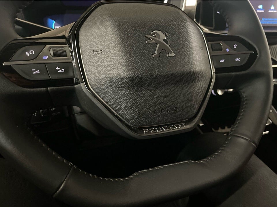 Peugeot 208 1,2 PureTech 100 Allure Pack 5d