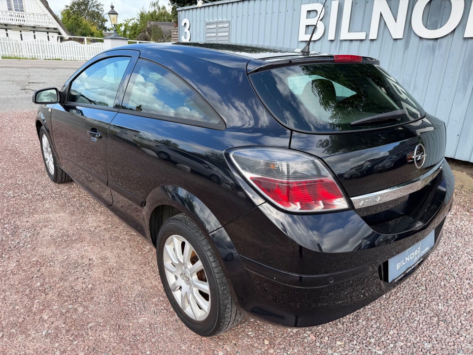 Opel Astra 1,6 16V Limited 5d
