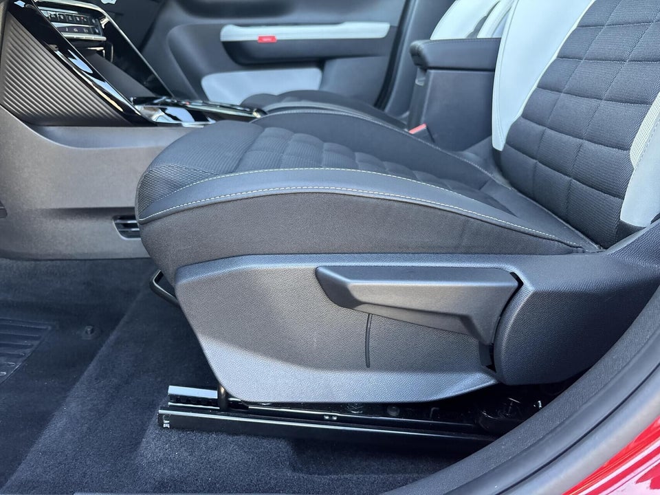 Citroën ë-C3 Aircross 54 Plus Extended Range 5d