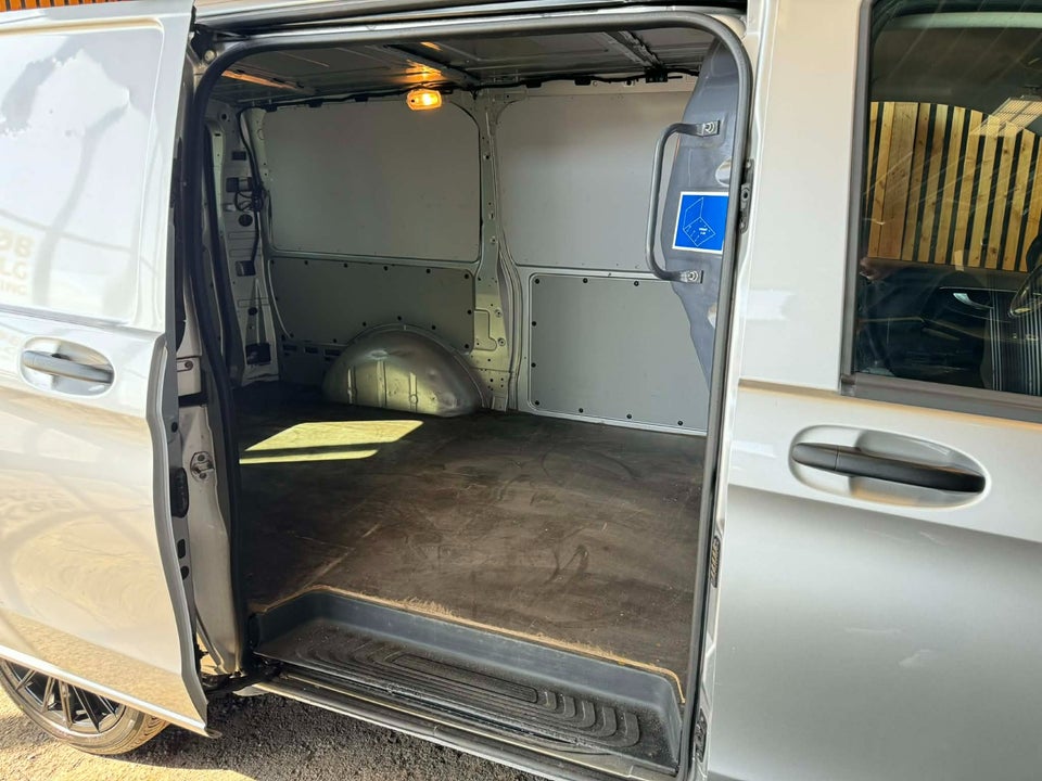 Mercedes Vito 116 2,2 CDi Complete aut. L