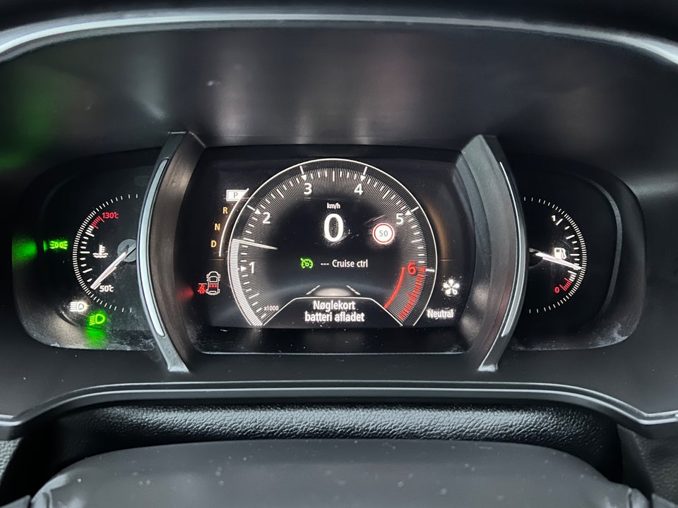 Renault Megane IV 1,3 TCe 140 Bose Edition Sport Tourer EDC 5d